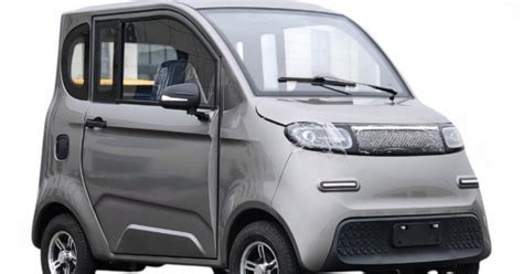 Nuotrauka: įvairių tipų elektriniai mini automobiliai