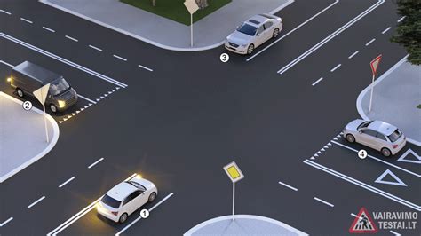 automobiliai sankryžoje esant geltonam šviesoforo signalui