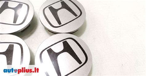 Honda Civic sportiško interjero detalės