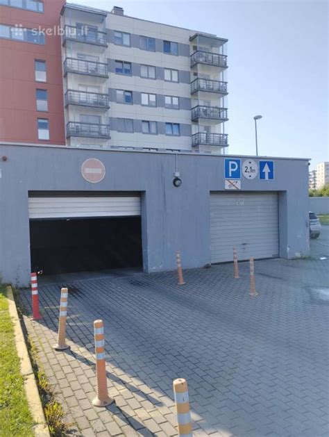 D-terminalo parkavimo garažo iliustracija