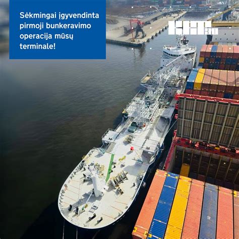 Konteinerinio laivo „Barzan“ ir lėktuvnešio „USS Nimitz“ dydžių palyginimas