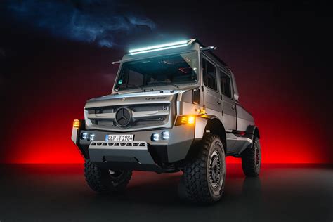 Mercedes-Benz Unimog važiuoklės schema, iliustruojanti stumiančiojo vamzdžio technologiją ir ašių lankstumą