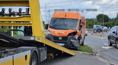 Avarijos vieta, kurioje mikroautobusas atsitrenkė į sunkvežimį, Ciernie