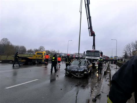 Sudaužytas automobilis BMW po avarijos Zapyškio seniūnijoje