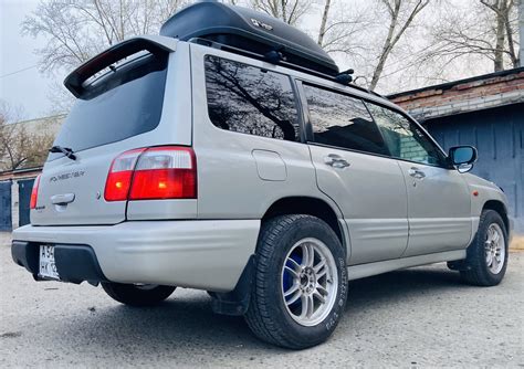 Subaru Forester SF 2.0GL 16v 4x4 kėbulo nuotrauka