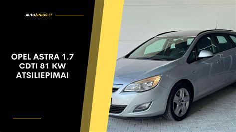 Teminis Opel Astra 1.7 CDTI automobilio foto su atviru variklio gaubtu
