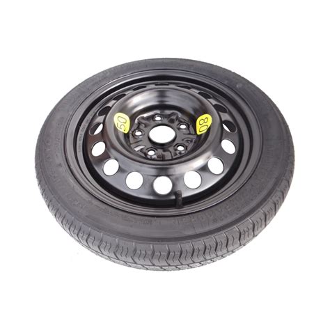 Schematinis vaizdas, kaip atrodo laikinasis (mažesnio dydžio) atsarginis ratas, palyginti su standartiniu ratu