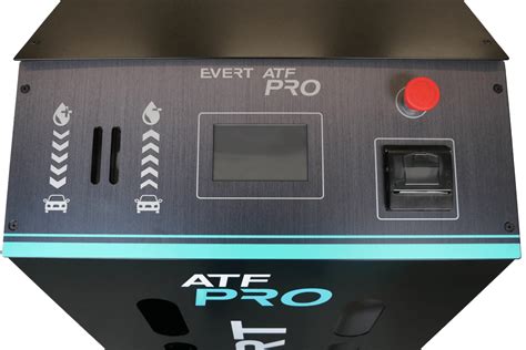 Informatyvi schema, vaizdžiai demonstruojanti dinaminio ATF alyvos keitimo procesą ir jo pranašumus prieš statinį keitimą.