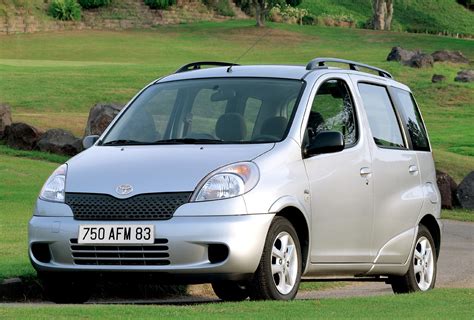 Toyota Yaris Verso važiuoklės schema