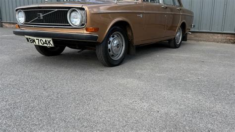 Volvo 144 automobilis