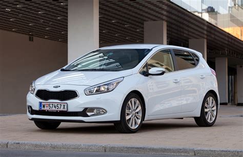 Kia Ceed antrosios kartos hečbekas