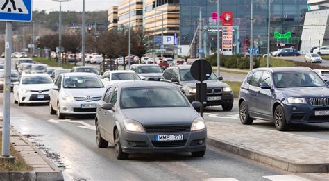 Teminė nuotrauka, atspindinti dyzelinių automobilių ateitį