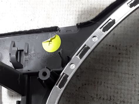 BMW E39 prietaisų skydelio nuotrauka su pikselių defektais