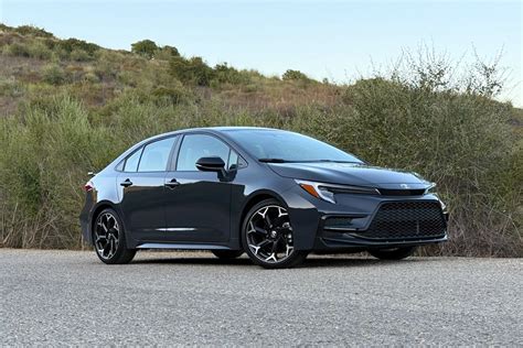 Toyota Corolla interjero sėdynės