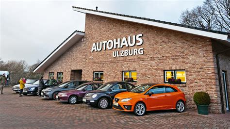 Teminis Vokietijos autostrados ir automobilio foto