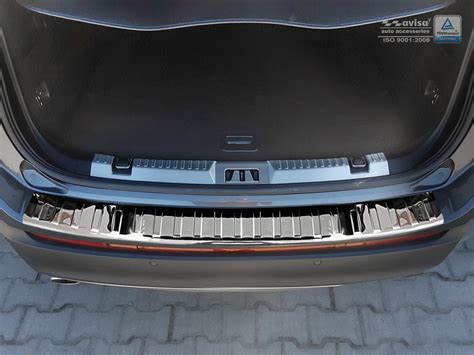 schematinis brėžinys, kaip galinio bamperio apsauga montuojama ant automobilio galinio bamperio