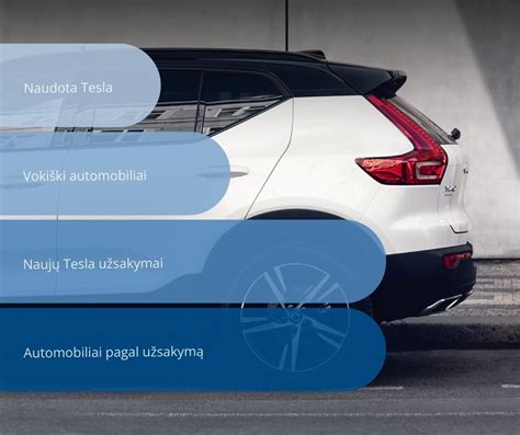 Bendras vaizdas į automobilių išmetamąsias dujas, matomas per galinį automobilio išmetimo vamzdį.