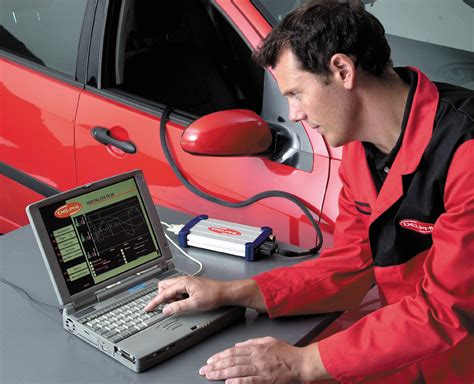 Profesionalus Opel autoservisas, kuriame atliekama kompiuterinė diagnostika ir techninis aptarnavimas