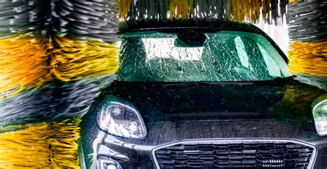 Automobilio švaros palaikymas ir profesionalios plovimo paslaugos