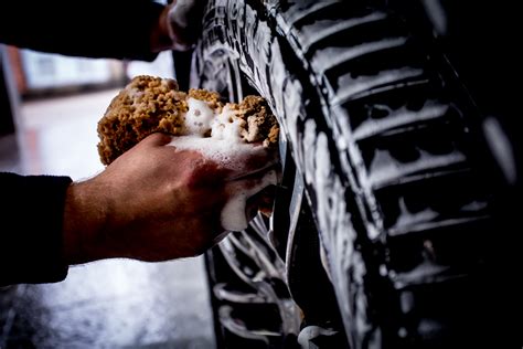 automobilio plovimas žiemą šaltyje