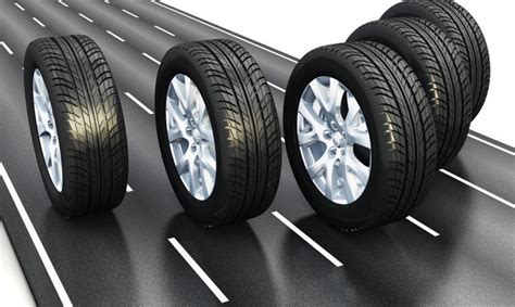 Kolekcija nuotraukų: skirtingi populiarių vasarinių padangų modeliai