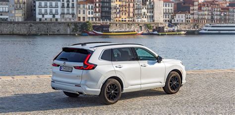 Nuotrauka: naujasis Honda CR-V hibridas