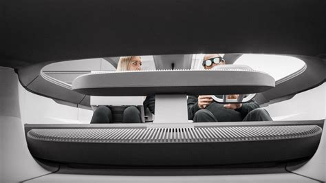 Modernus automobilis vėjo tunelyje, siekiant optimizuoti aerodinamiką