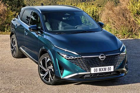 „Nissan Qashqai“ skaitmeninis prietaisų skydelis su integruota „Google“ sistema