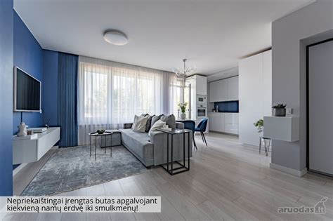 Erdvus ir moderniai įrengtas autoserviso cechas, kuriame vienu metu gali būti aptarnaujami keli automobiliai