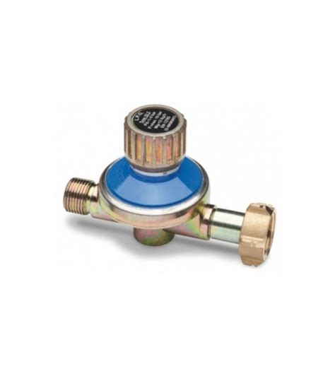 Nuotrauka su įvairiais dujų reduktoriais ir remontiniais komplektais, skirtingų gamintojų