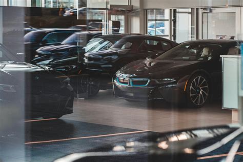 Naujų automobilių registracijos grafikas Lietuvoje pagal mėnesius