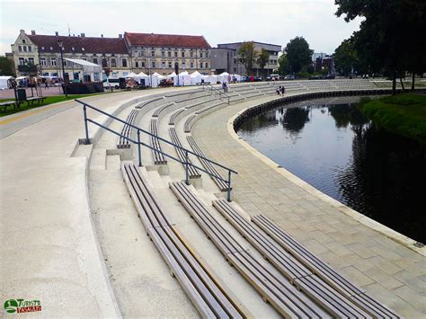 Krokuvos Turgaus aikštė ryte