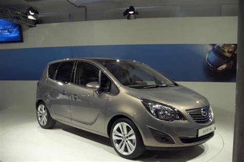Opel Meriva A salono nuotrauka su FlexSpace sistema