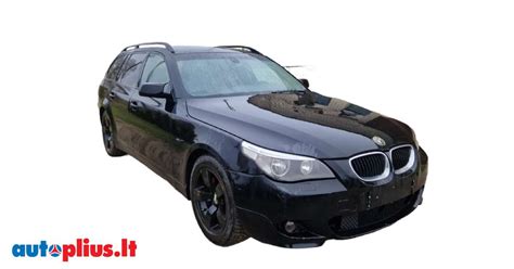 Teminis BMW E90 nuotrauka su visais kėbulo tipais