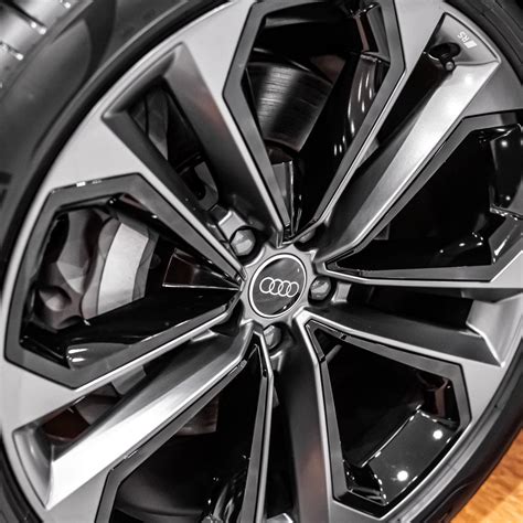 Audi ratlankių dangtelių pavyzdžiai ir matmenys