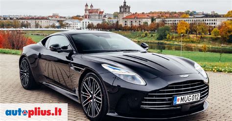 Kupė automobilių paradas Kačerginės trasoje