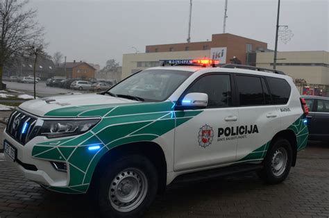 Teminė nuotrauka: naujas automobilis, skirtas lizingui
