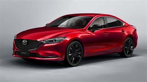 Naujoji Mazda 6 sedanas bendru planu