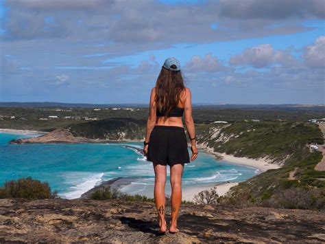 nuotrauka: pavyzdys, kaip atrodo sklypas su aukštesne nei 25 cm žole