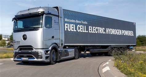 Mercedes-Benz NextGenH2 Truck prototipo nuotrauka