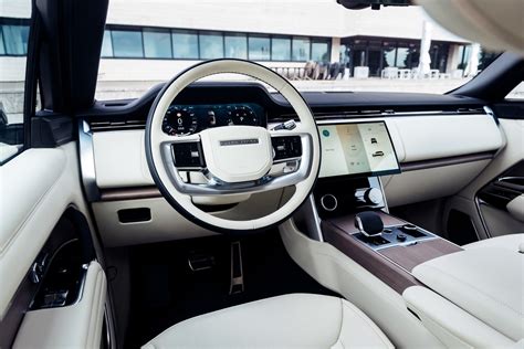 „Range Rover“ interjeras