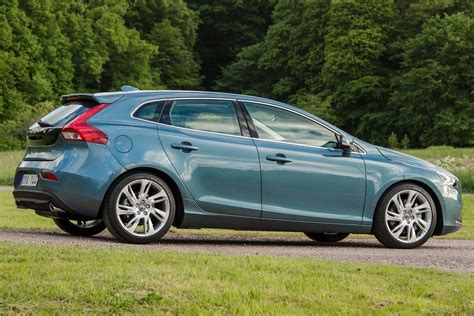 Volvo V40 prietaisų skydelio tema 
