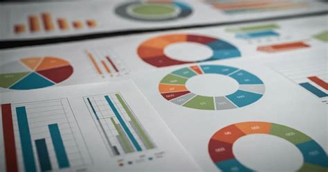 Infografika, iliustruojanti autodalių paieškos filtravimo sistemą