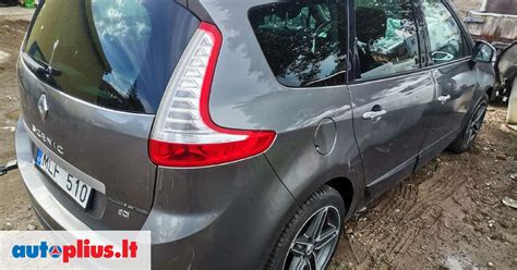Detali nuotrauka: Renault Scenic slenksčių sritis su korozijos žymėmis (pavyzdys)