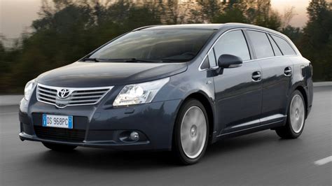 „Toyota Avensis“ (T27) su dyzeliniu varikliu