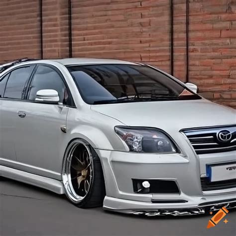 „Toyota Avensis“ (T25) galinė dalis