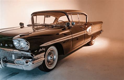 senovinio Chrysler automobilio nuotrauka