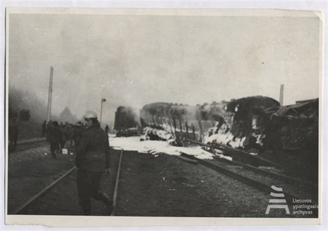 Paminklas Žaslių geležinkelio avarijos aukoms