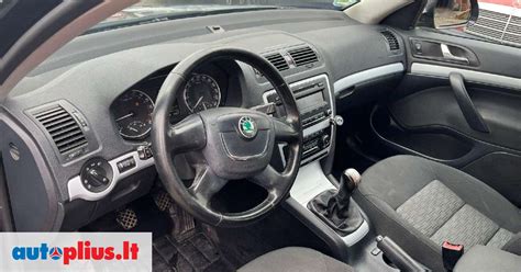 Skoda Octavia durų vidinės sandaros schema
