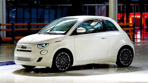 Fiat Nuova 500 ant kalvos fone